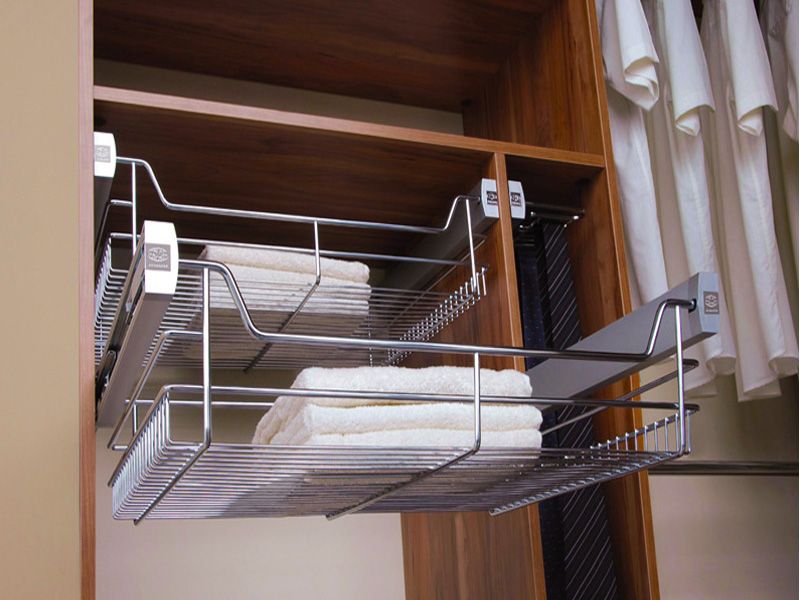 Выдвижные корзины для шкафов-купе